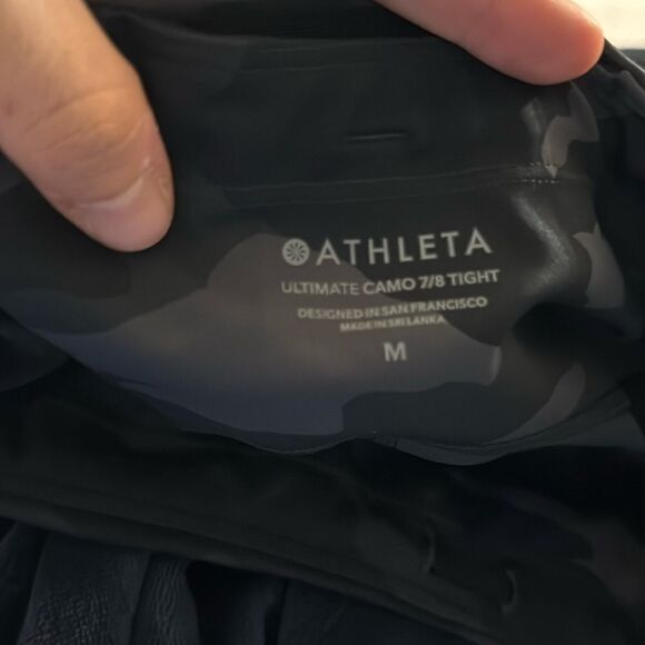 Athleta Ultimate Stash Pocket 7/8 Tight Camo M - Picture 6 of 7